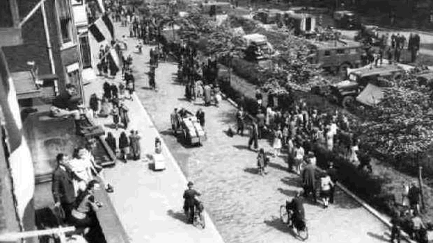 Canadees kampement op de Heemraadsingel, mei 1945